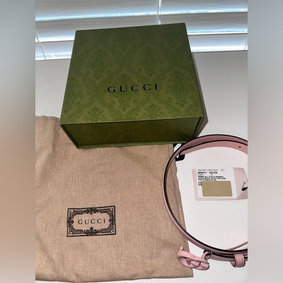 Gucci Thin Belt in Light Pink - Picture 5 of 9